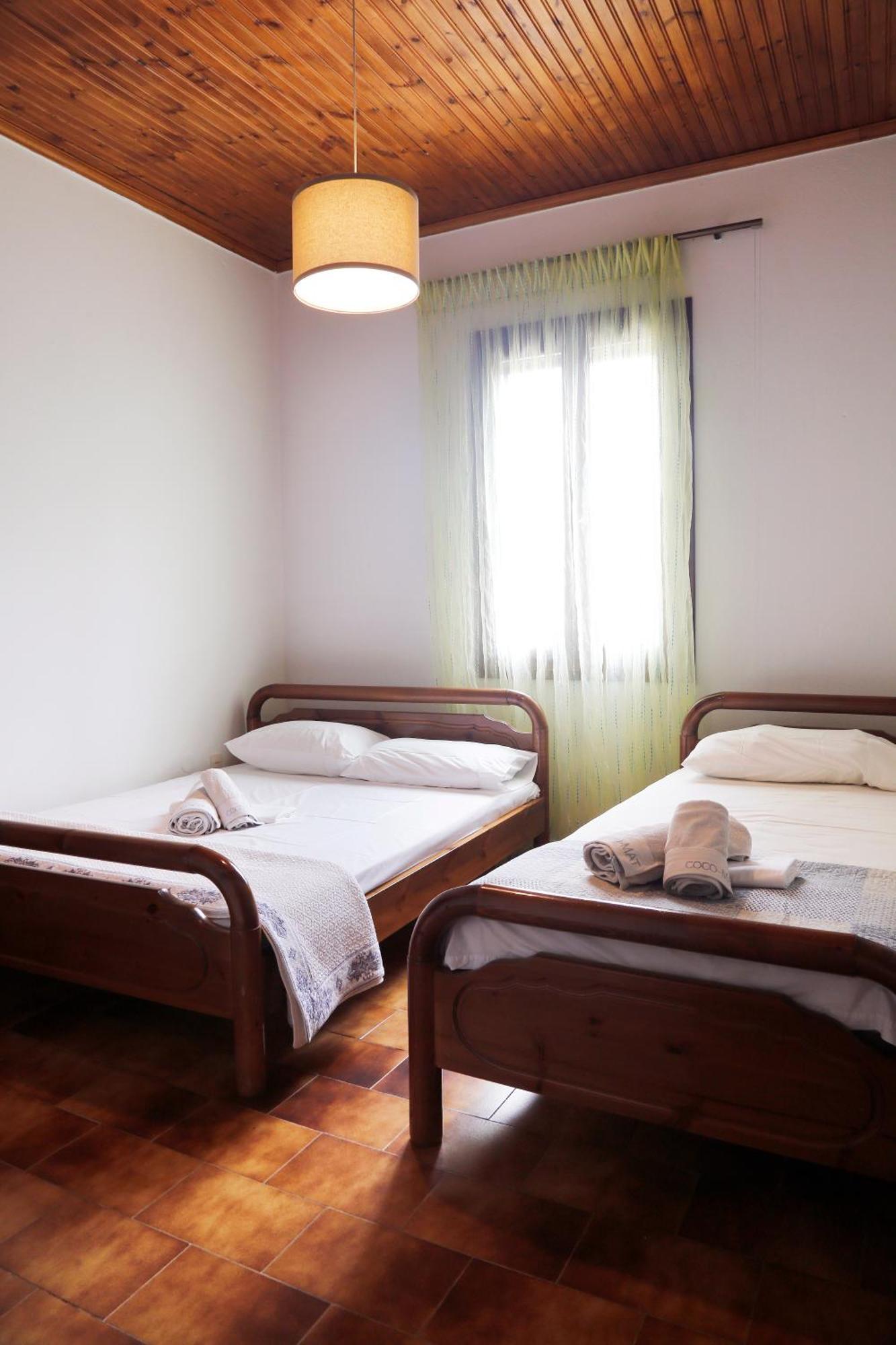 Villa Lemon Tree House Chorto Exterior foto