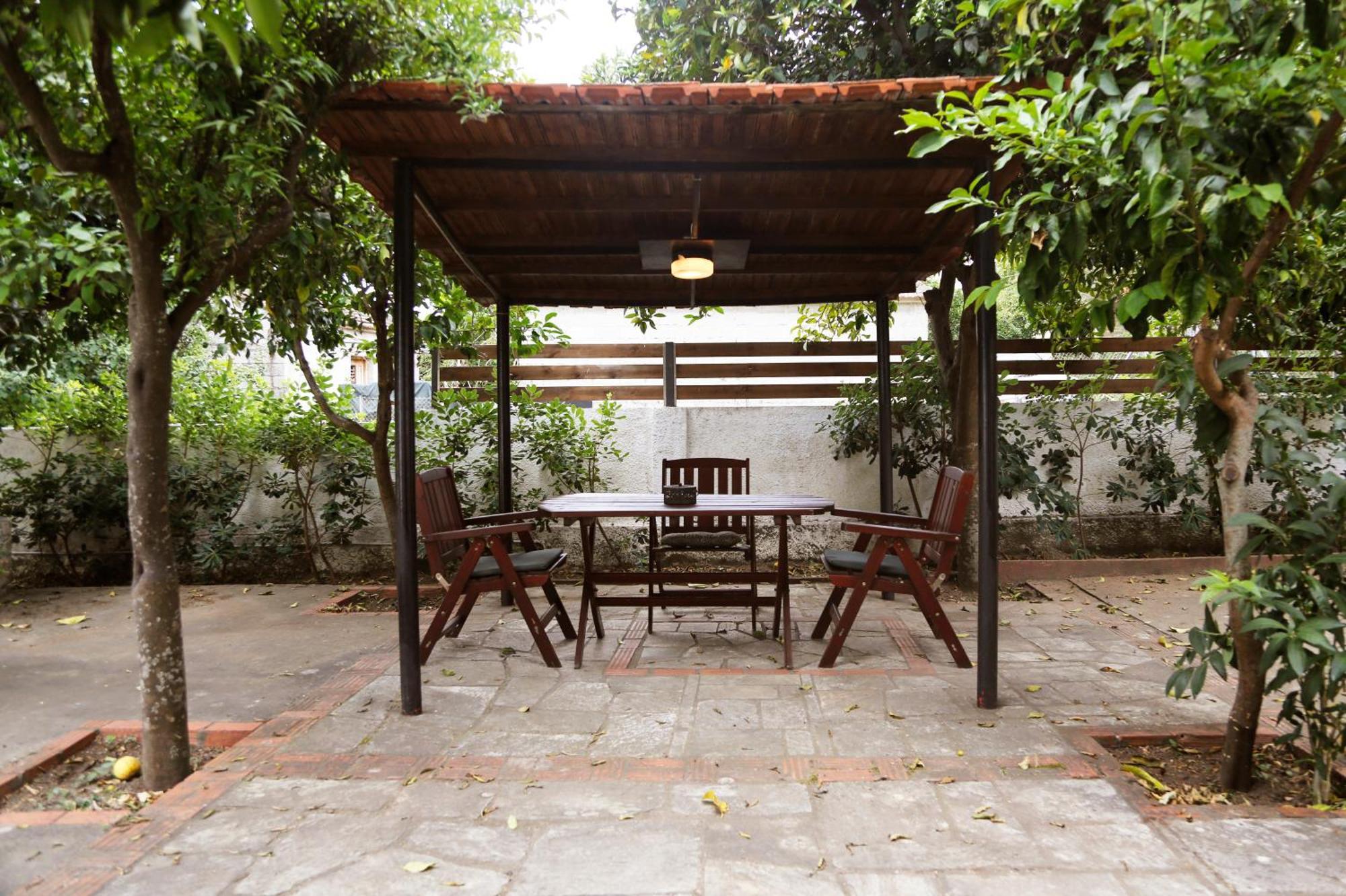 Villa Lemon Tree House Chorto Exterior foto
